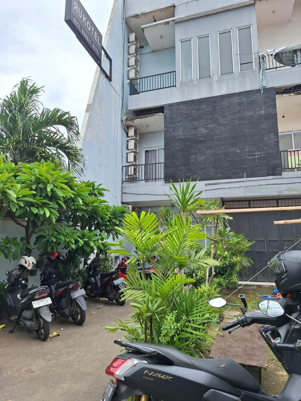 Oyo 93584 Rukotel South Tangerang Eksteriør bilde