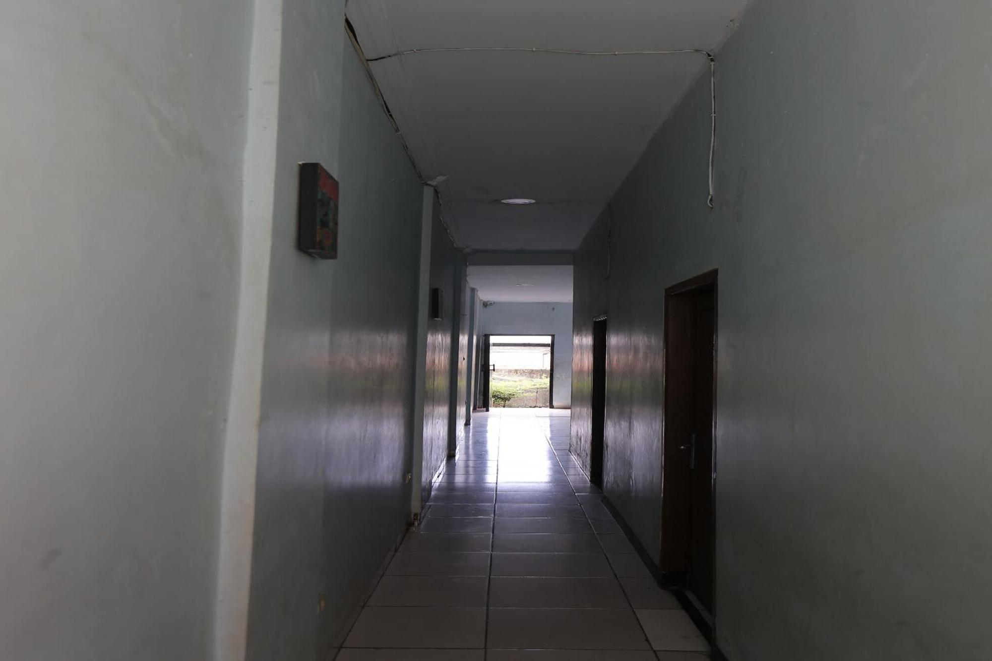 Oyo 93584 Rukotel South Tangerang Eksteriør bilde